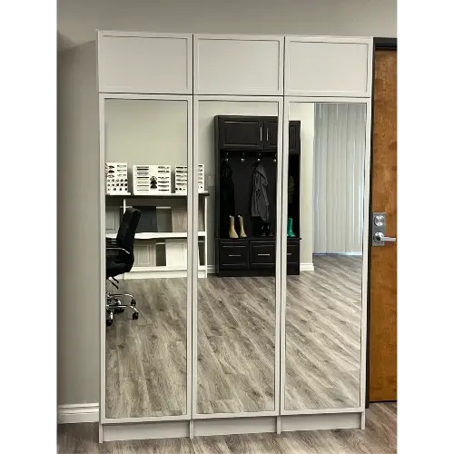 Mirrored closet doors designed manufactured and installed by PNW Closets in Vancouver WA