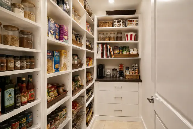 Walk-in pantry